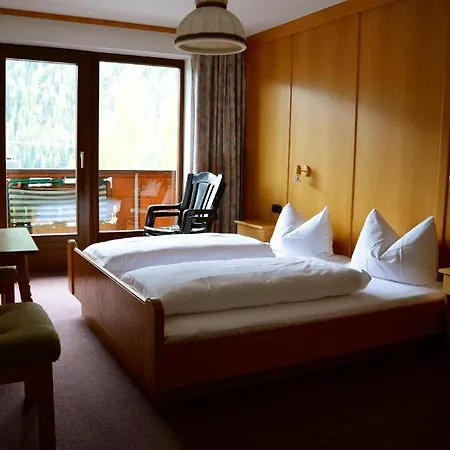 Guest house Gastehaus Unterrain 3*