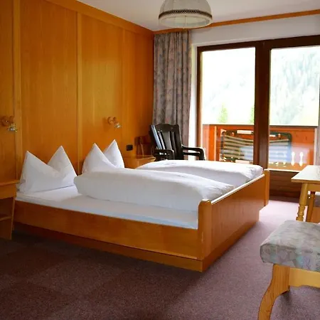 Gastehaus Unterrain Guest house Sankt Jakob in Defereggen